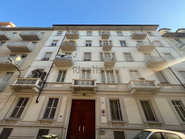 appartamento in affitto a Torino in zona Crocetta