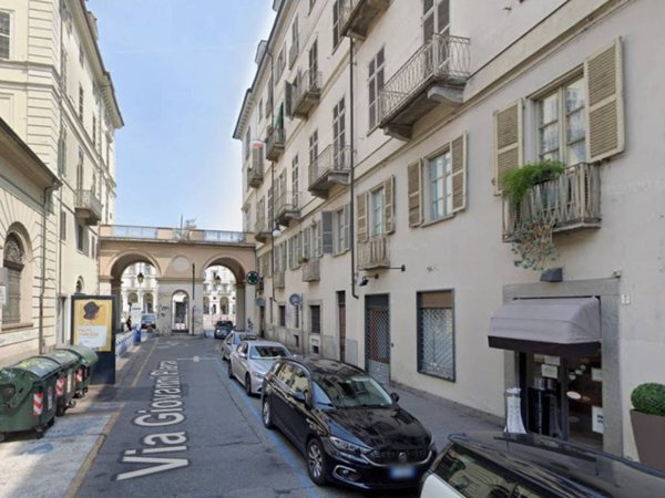 negozio in affitto a Torino