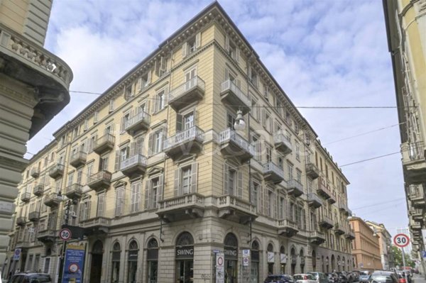 negozio in affitto a Torino in zona Centro Storico