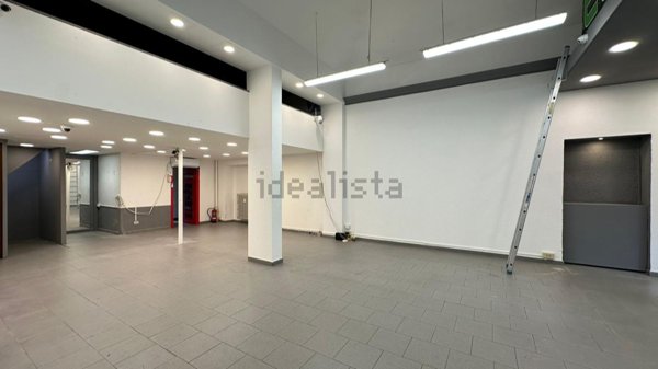 locale commerciale in affitto a Torino in zona San Donato