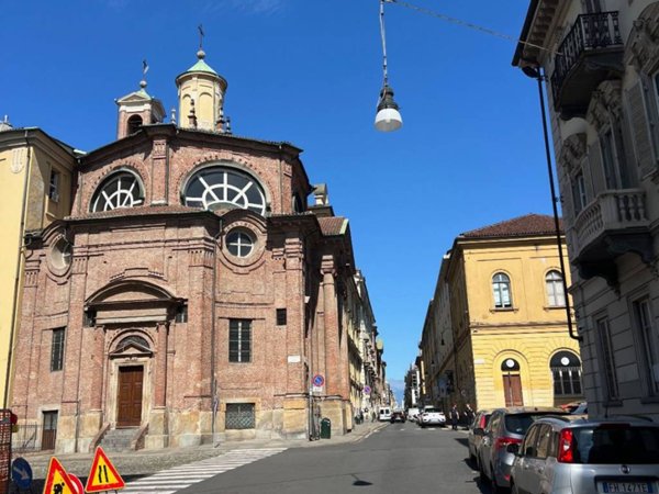 appartamento in affitto a Torino in zona Centro Storico