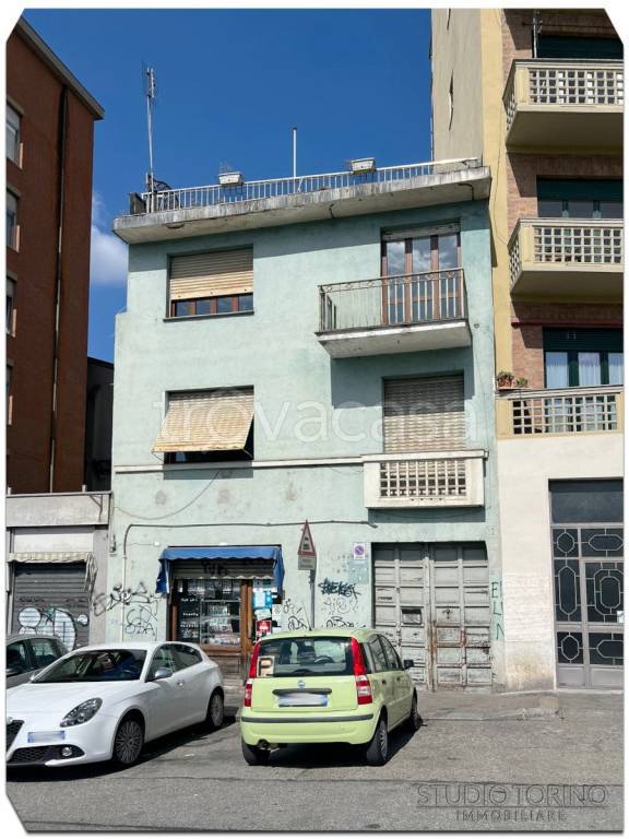 appartamento in affitto a Torino in zona Aurora