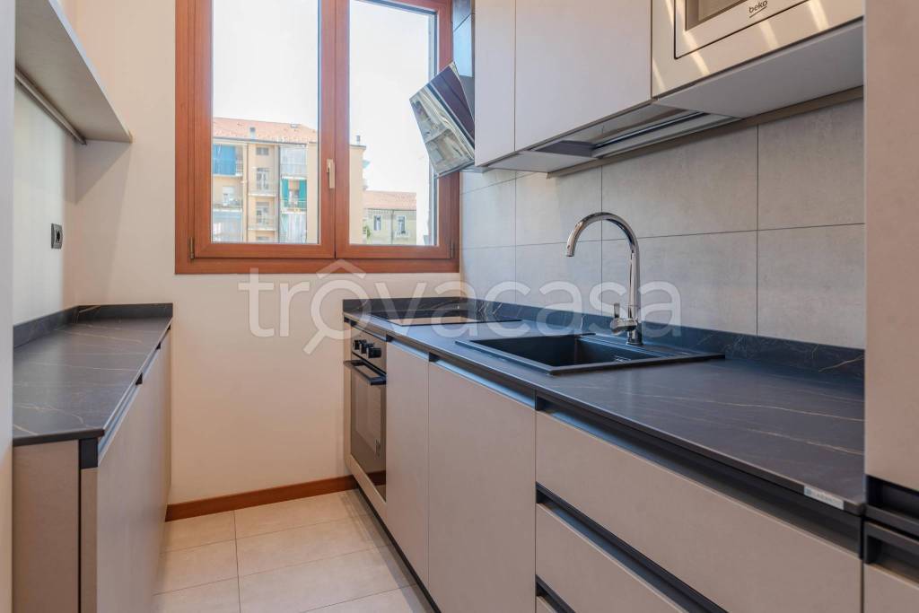 appartamento in affitto a Torino in zona Crocetta