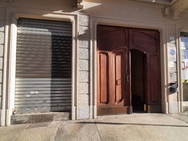 negozio in affitto a Torino