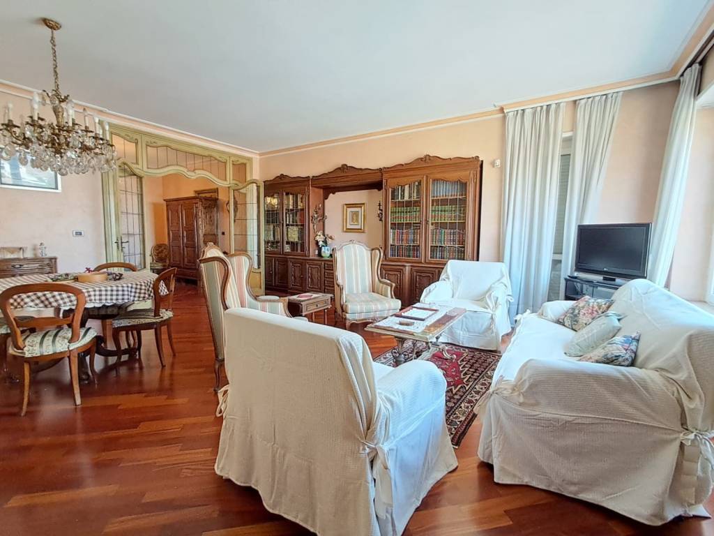 appartamento in affitto a Torino in zona Cit Turin