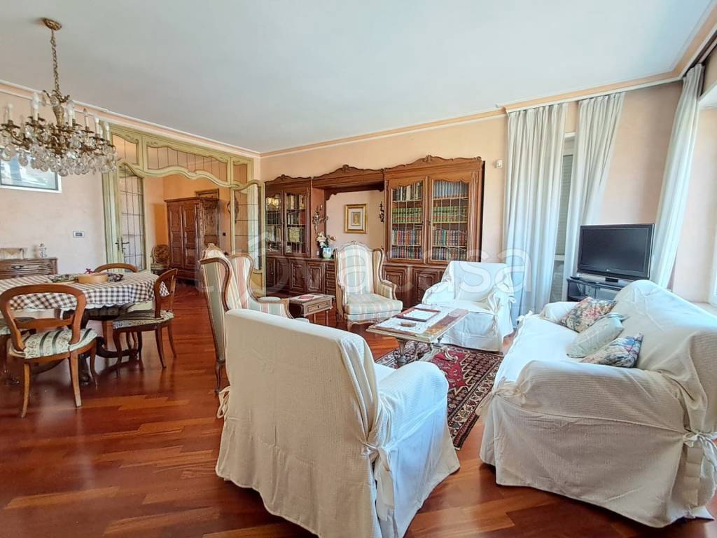 appartamento in affitto a Torino in zona Cit Turin