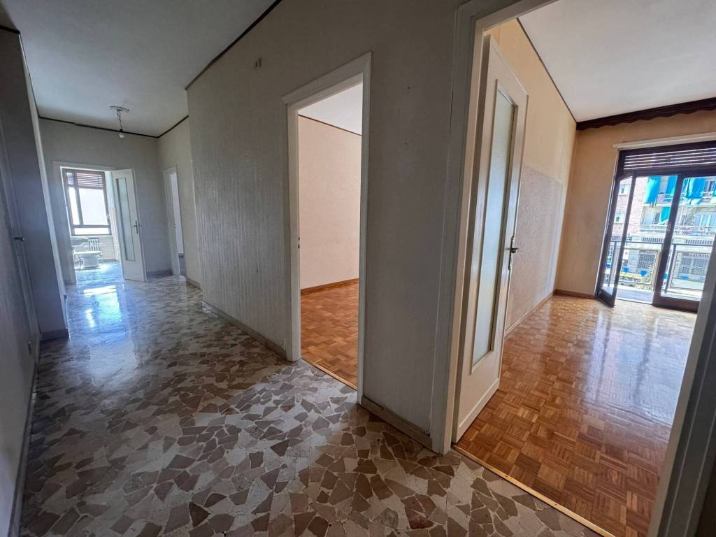 appartamento in affitto a Torino in zona Aurora