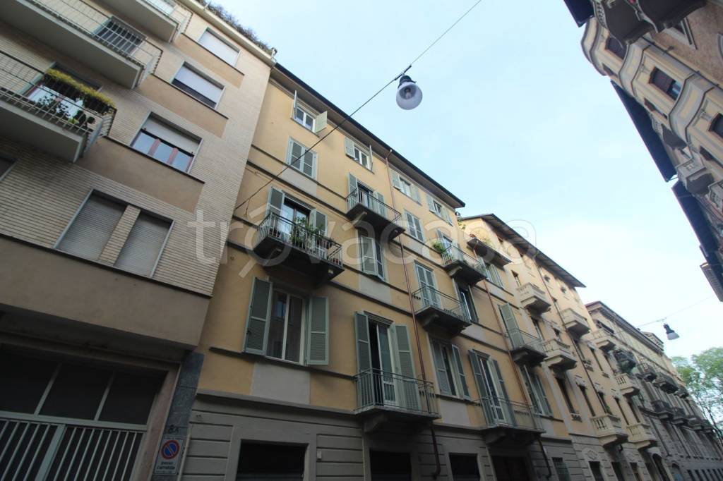 appartamento in affitto a Torino in zona Crocetta
