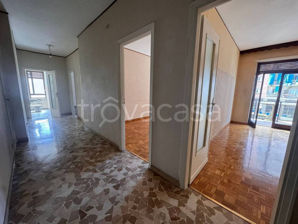 appartamento in affitto a Torino in zona Aurora