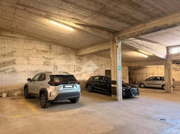 casa indipendente in affitto a Torino in zona Rosa