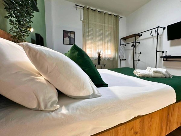 negozio in affitto a Torino in zona Aurora