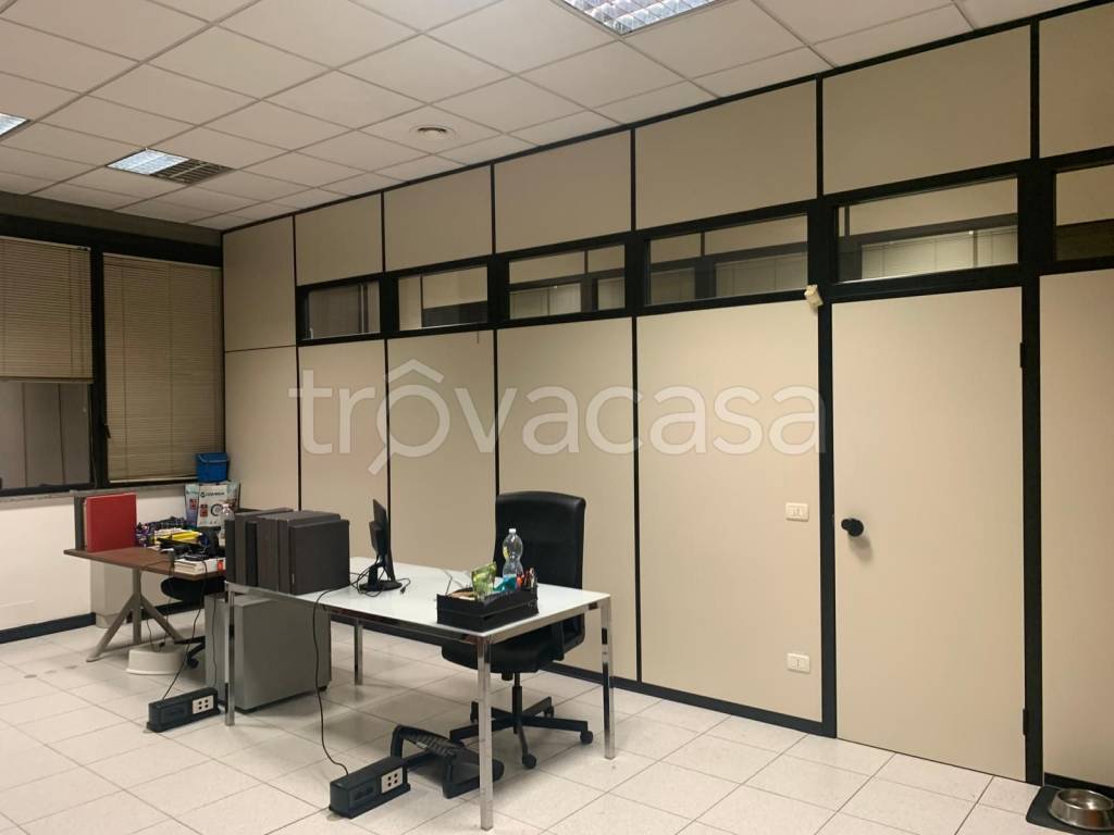 ufficio in affitto a Torino in zona Mirafiori Sud