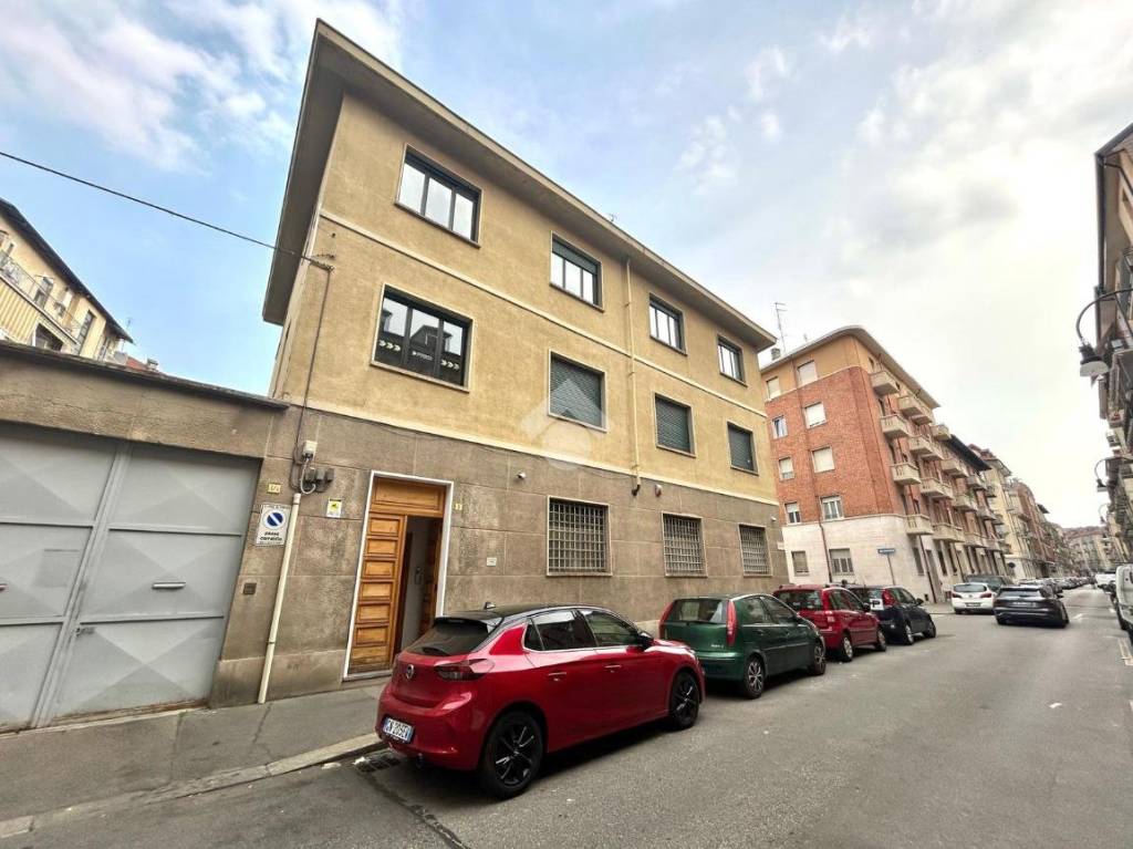 ufficio in affitto a Torino in zona Cenisia