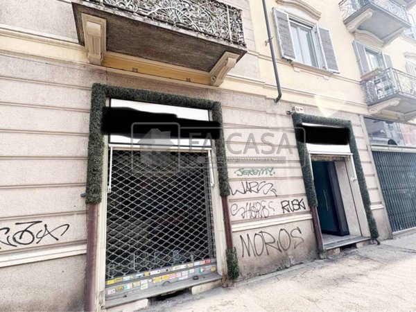 negozio in affitto a Torino in zona Borgo San Paolo