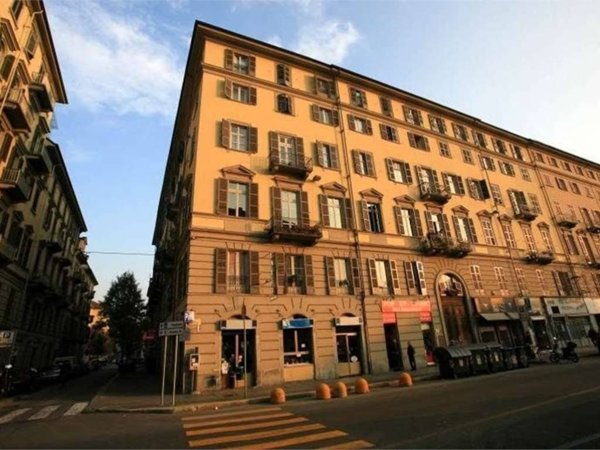 negozio in affitto a Torino in zona San Salvario