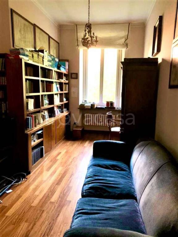 appartamento in affitto a Torino in zona Cit Turin