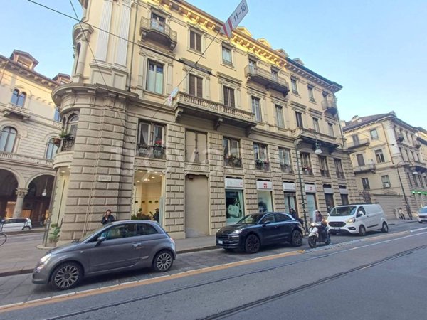 negozio in affitto a Torino