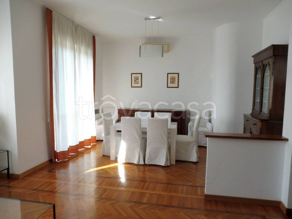 appartamento in affitto a Torino in zona Crocetta