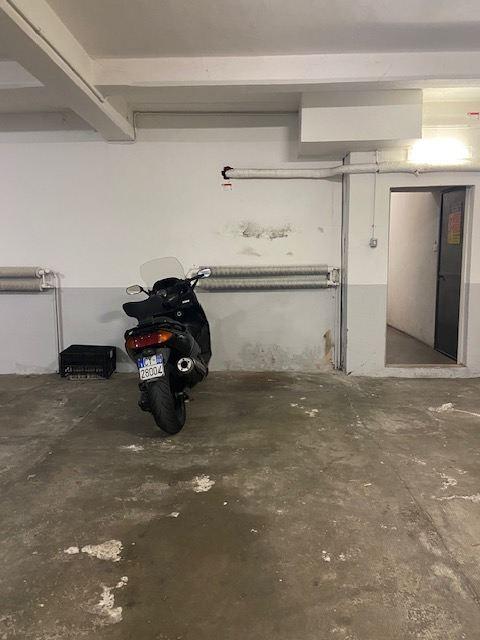 negozio in affitto a Torino