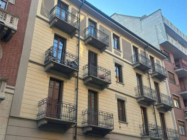 appartamento in affitto a Torino in zona Crocetta