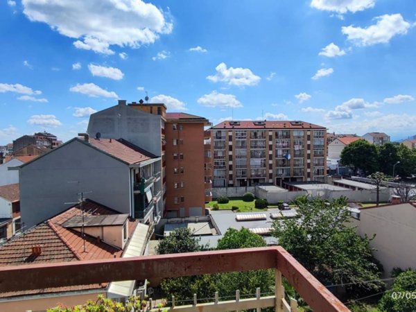 appartamento in affitto a Torino in zona Pozzo Strada