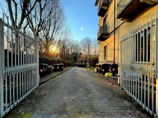 locale di sgombero in affitto a Torino in zona Cavoretto