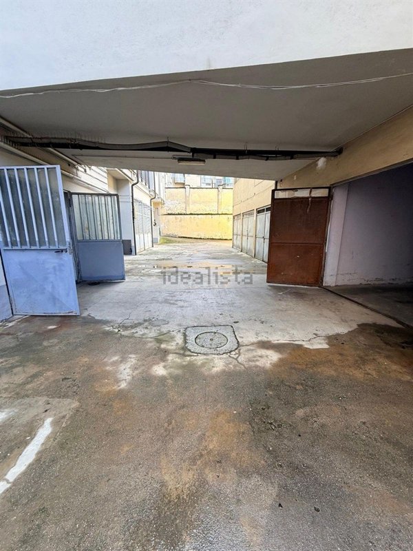 locale di sgombero in affitto a Torino in zona Borgata Lesna