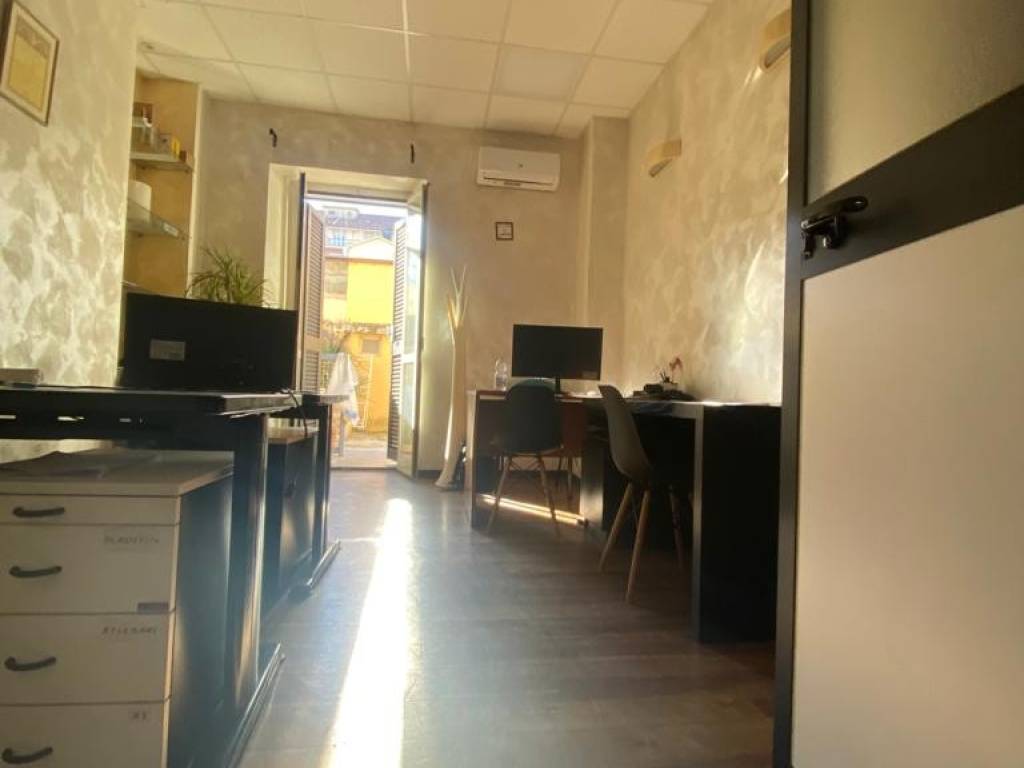 negozio in affitto a Torino in zona Santa Rita