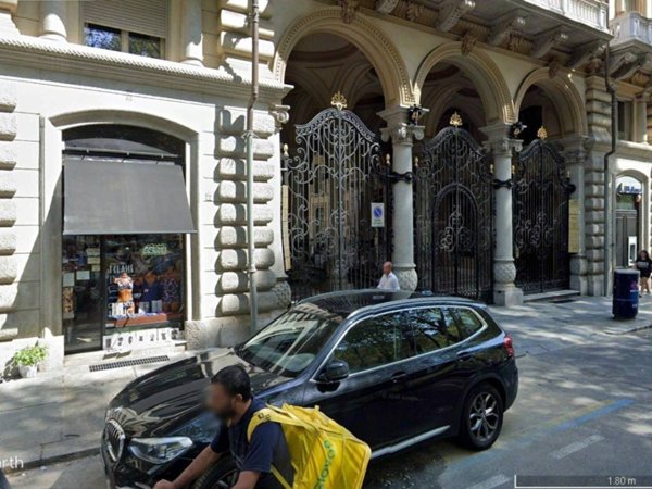 negozio in affitto a Torino in zona Centro Storico