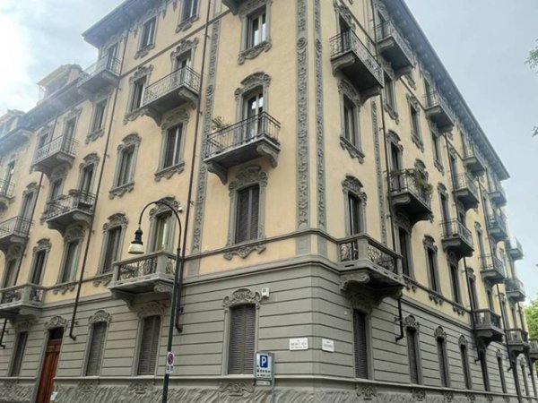 appartamento in affitto a Torino in zona Crocetta