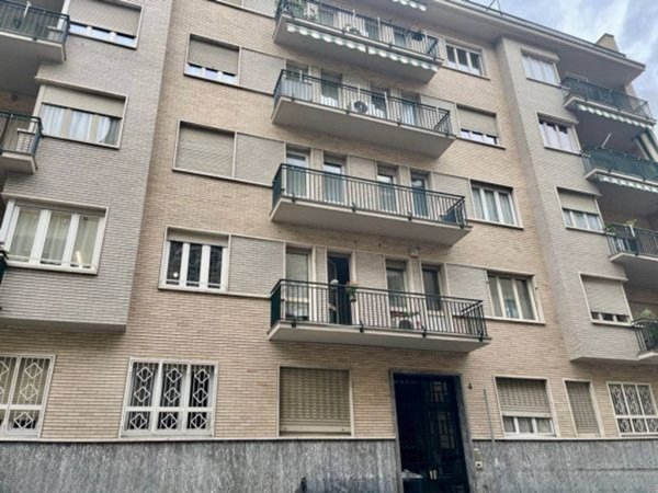 appartamento in affitto a Torino in zona Cit Turin