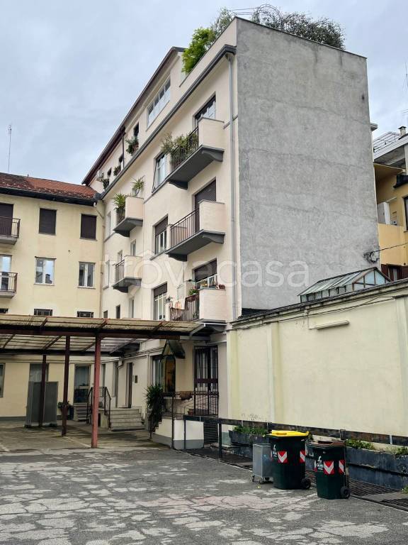 appartamento in affitto a Torino in zona Aurora