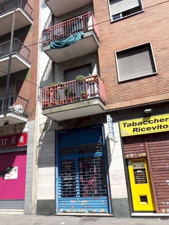 negozio in affitto a Torino