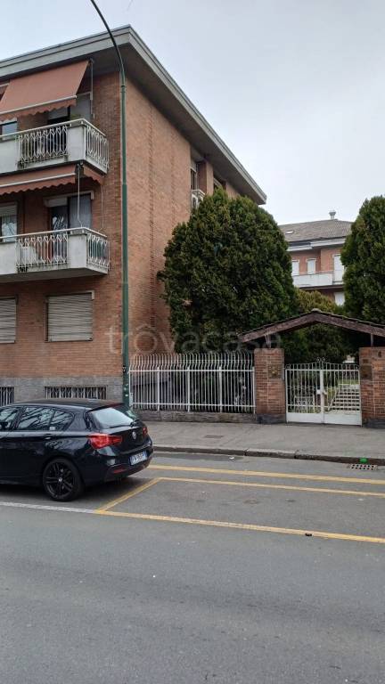 appartamento in affitto a Torino in zona Lucento