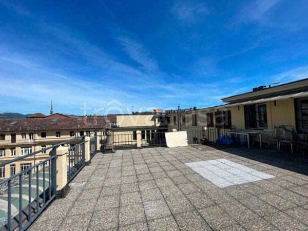 appartamento in affitto a Torino in zona Centro Storico