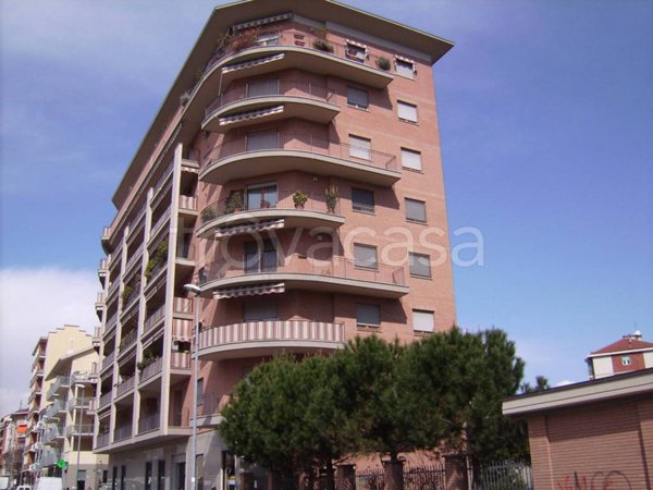 locale di sgombero in affitto a Torino in zona Rebaudengo