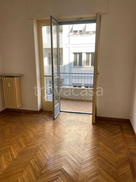 appartamento in affitto a Torino in zona Aurora