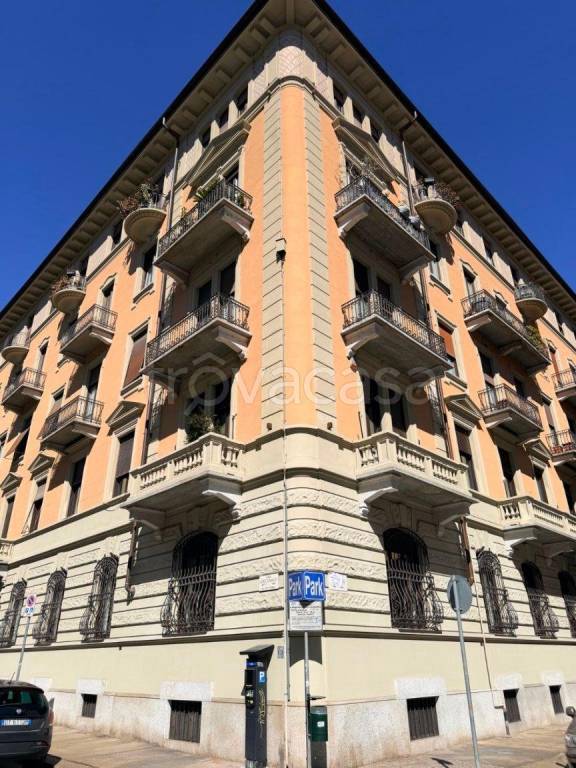 appartamento in affitto a Torino in zona Crocetta
