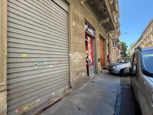 negozio in affitto a Torino in zona Cit Turin