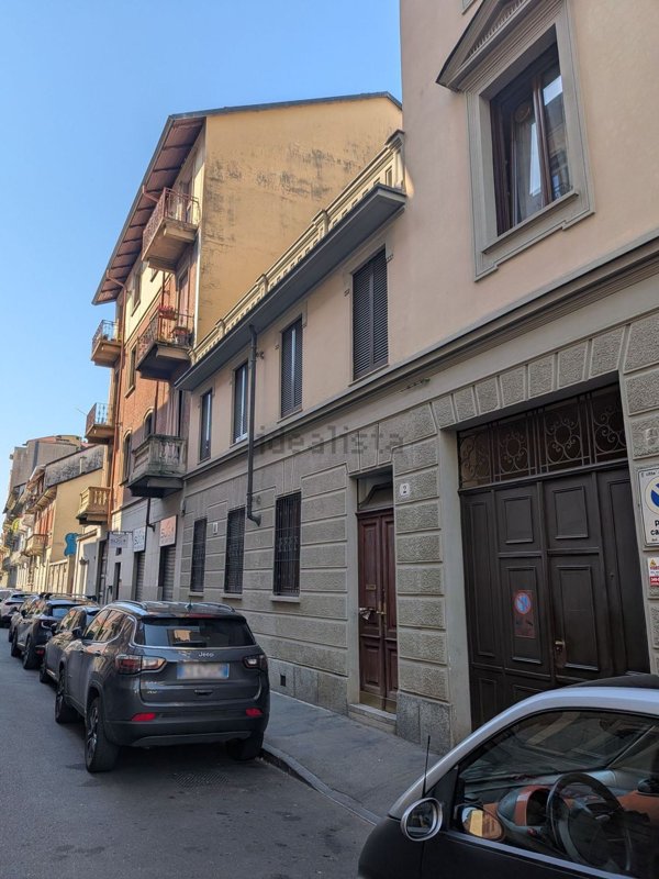 appartamento in affitto a Torino in zona Cenisia