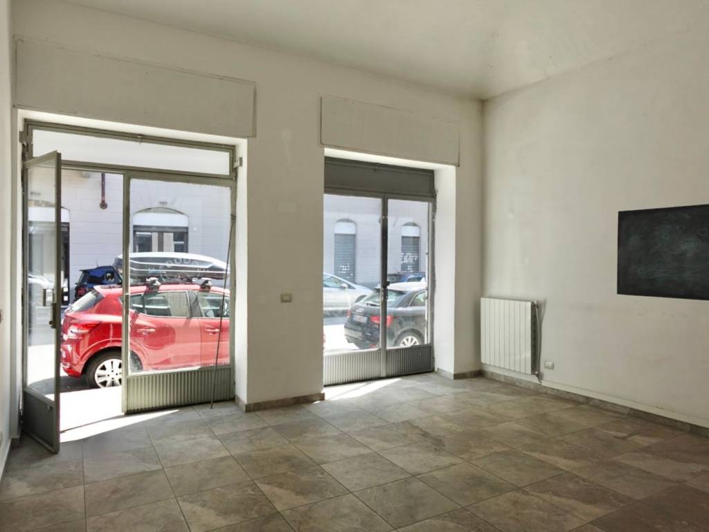 negozio in affitto a Torino in zona Vanchiglia