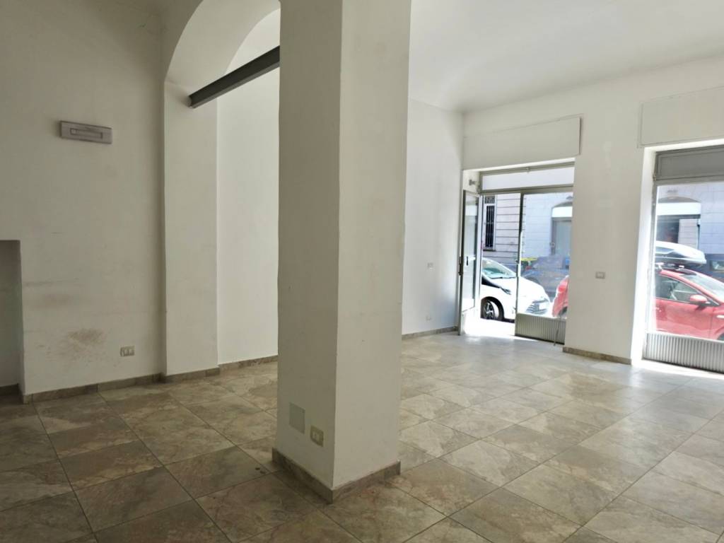 negozio in affitto a Torino in zona Vanchiglia
