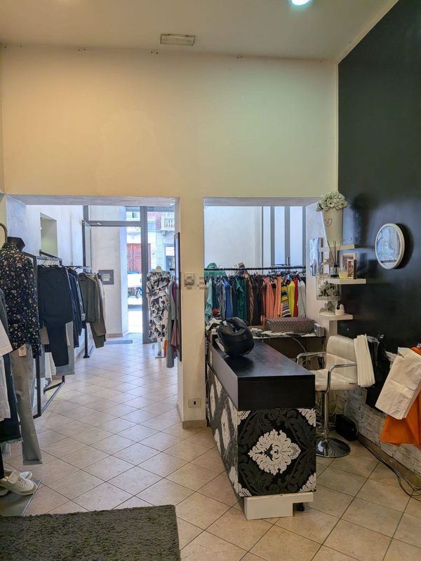 negozio in affitto a Torino in zona Millefonti