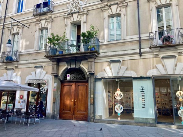 negozio in affitto a Torino in zona Centro Storico