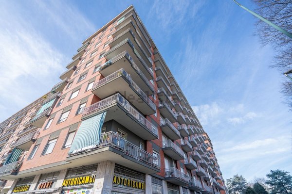 locale di sgombero in affitto a Torino in zona Rebaudengo