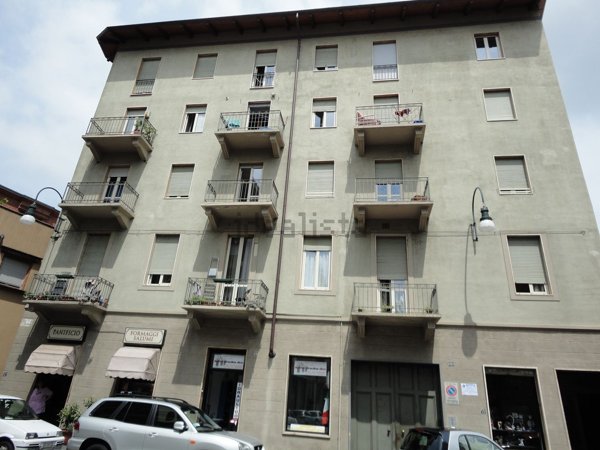 negozio in affitto a Torino in zona Borgo San Paolo