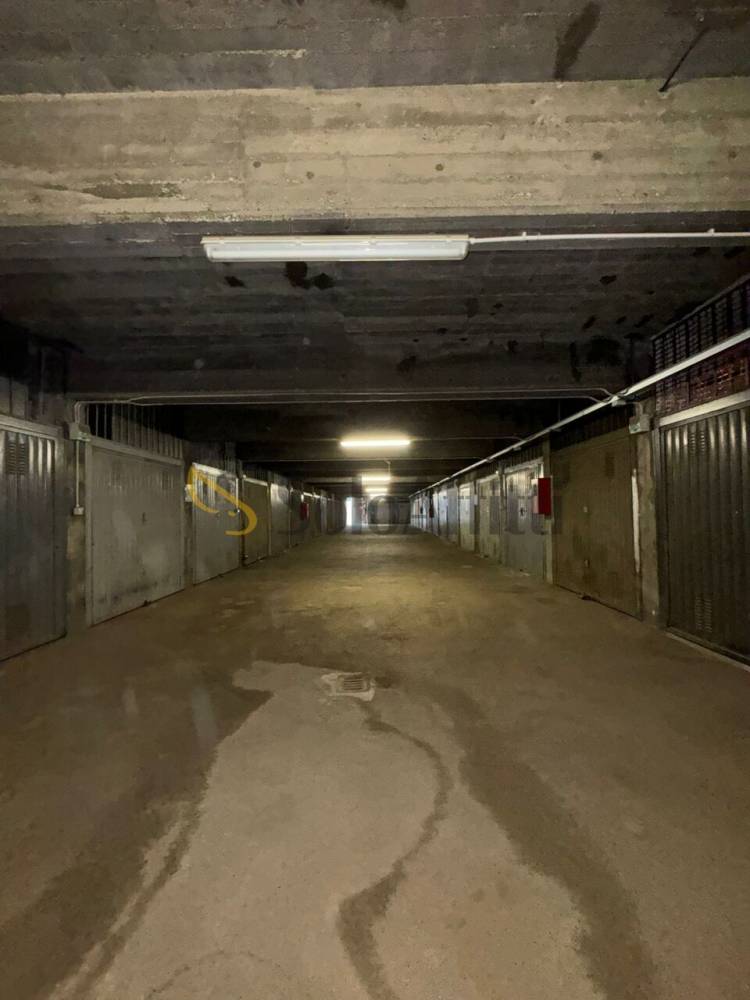 locale di sgombero in affitto a Torino in zona San Donato