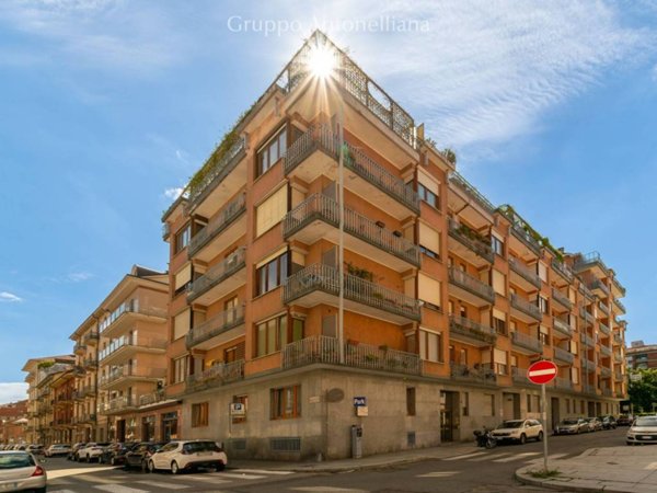 appartamento in affitto a Torino in zona Crocetta