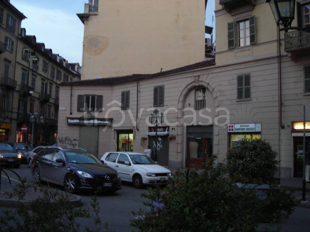 negozio in affitto a Torino in zona San Salvario