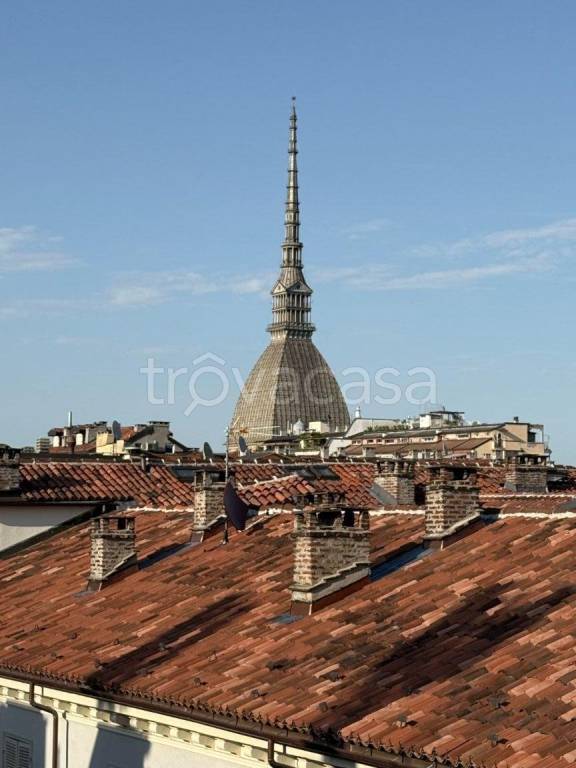 appartamento in affitto a Torino in zona Centro Storico